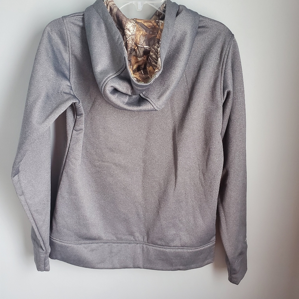 Womens UA Size Small Pull Over Hoodie